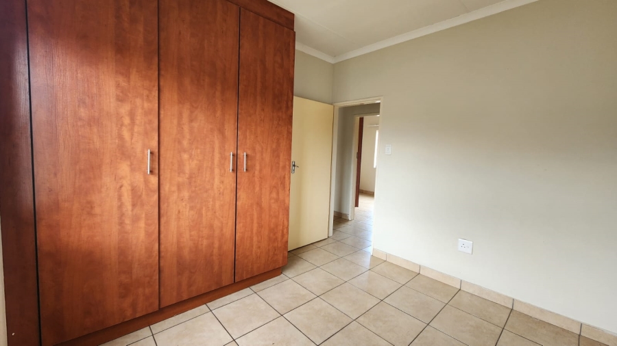 To Let 3 Bedroom Property for Rent in Waterval East North West